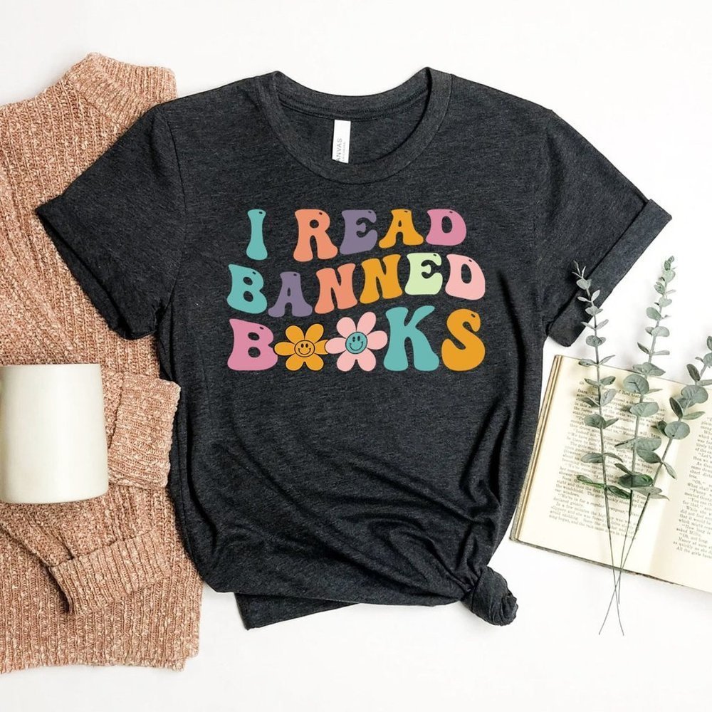 I Read Banned Books Tshirt Tops Anti Gift Librarian Reading Shirts